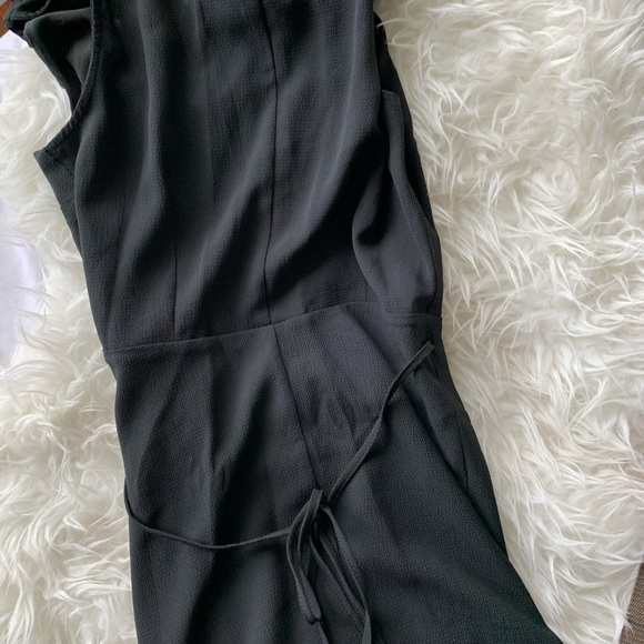 Black low cut midi dress - Picture 5 of 5